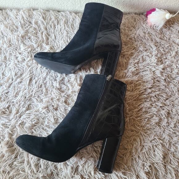 Michael Shannon Suede Booties Size 10 - Picture 9 of 16